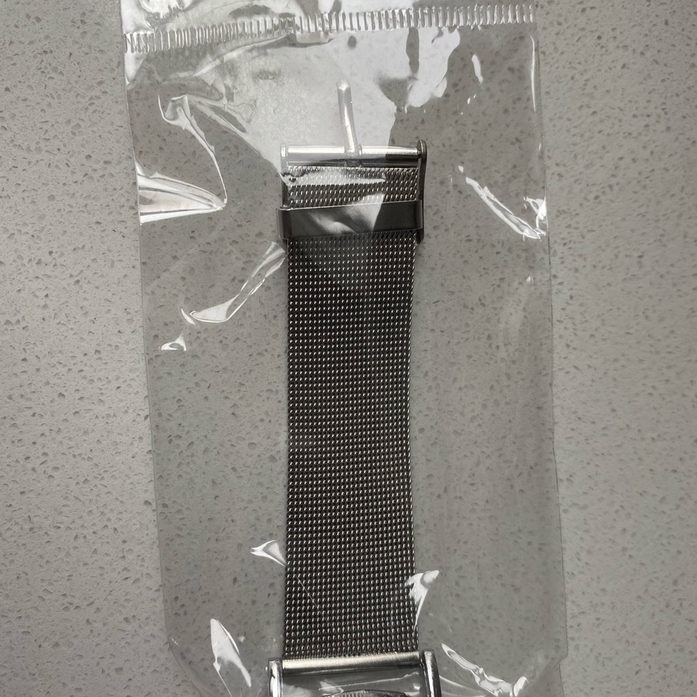 Harry Taylor Watch View 4